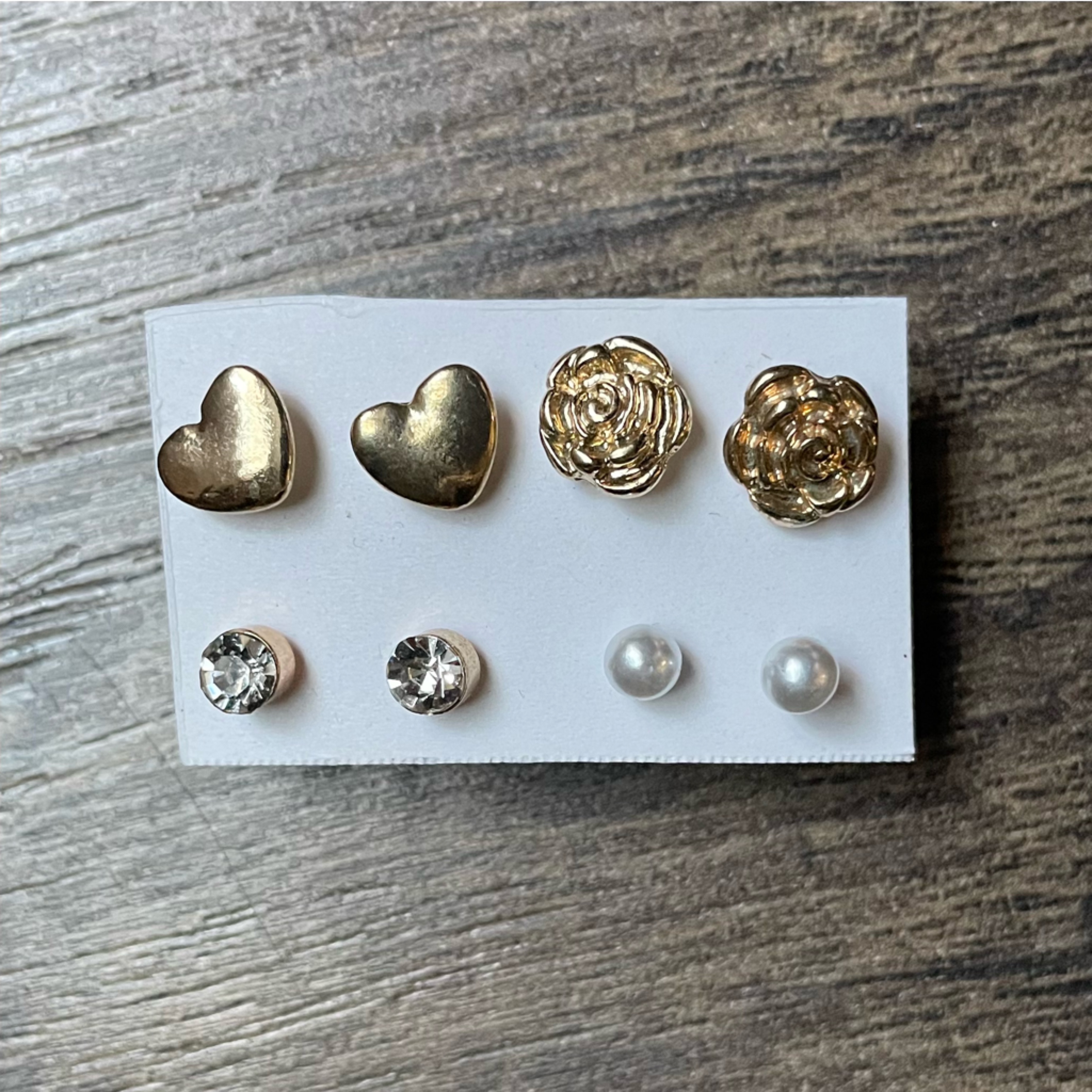 4 Pairs Of Stud Earrings Hearts Flowers Faux Pearl Crystal New